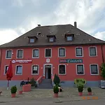 Einstein Hotel 2*