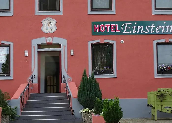 Hotell Einstein 2*
